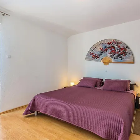 1 Bedroom Amazing In 브리비르